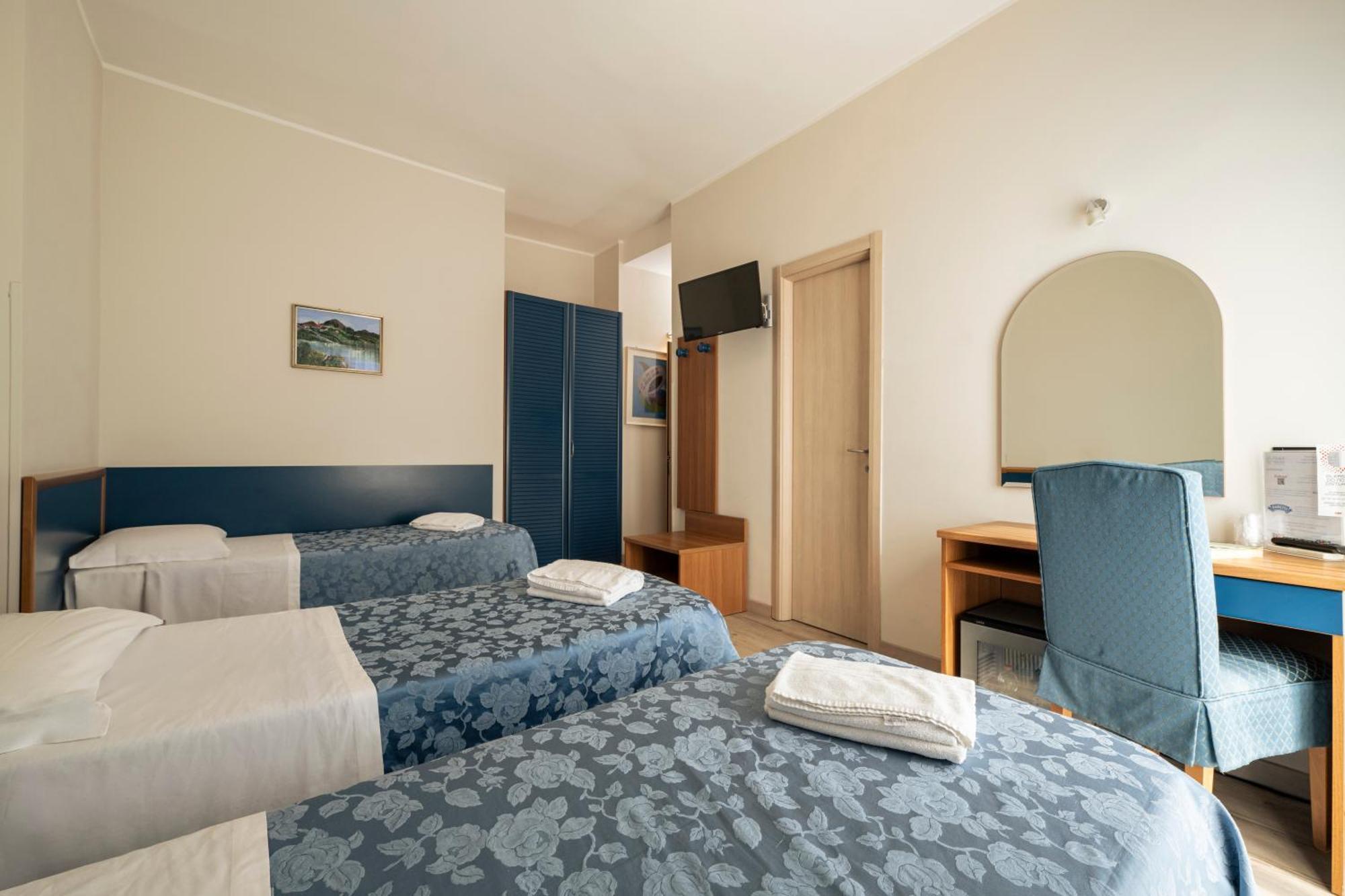 Hotel Mondial Porto Recanati Exterior foto