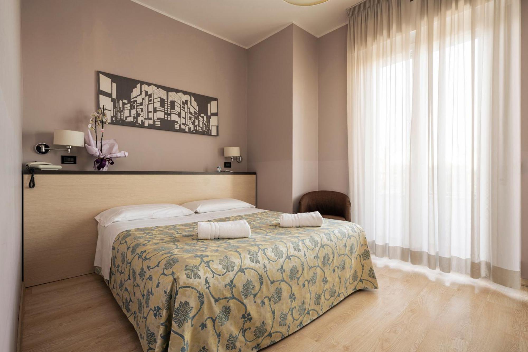 Hotel Mondial Porto Recanati Exterior foto