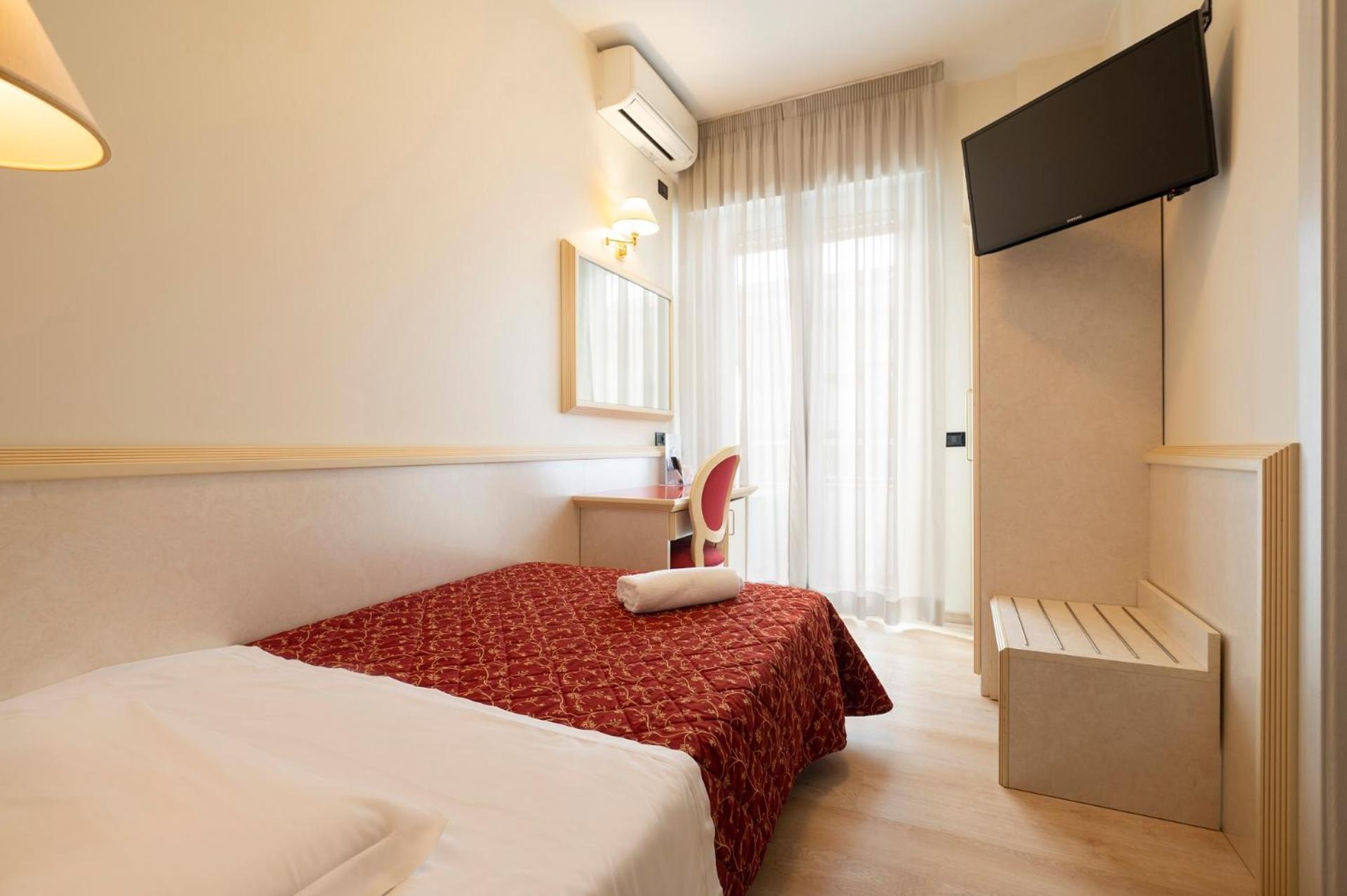 Hotel Mondial Porto Recanati Exterior foto